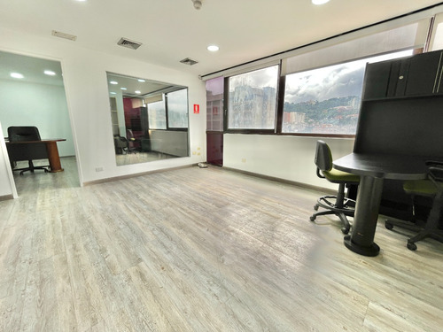 Oficina En Venta En Cct 88 M2