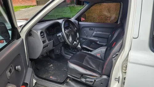 Nissan Frontier 2.5l Chasis 4x4
