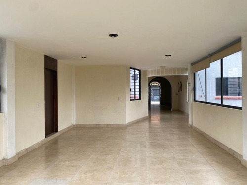 Miraval A Unas Cuadras De Plaza Cuernavaca - Roq-968-cs