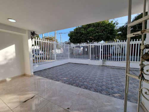 Venta De Casa. Paraiso. Barranquilla