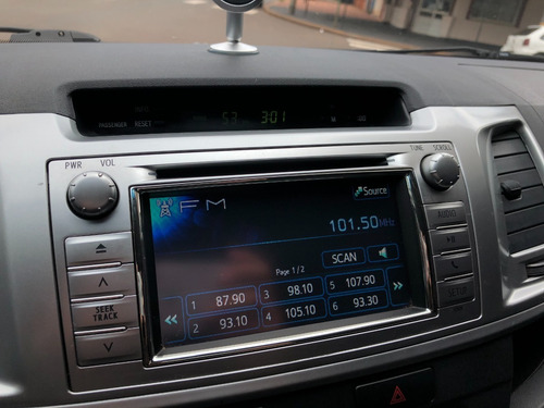 Toyota Hilux Srv 3.0 Tdi 2013