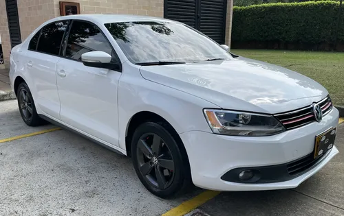 Volkswagen Jetta 2.0 Trendline 5 p