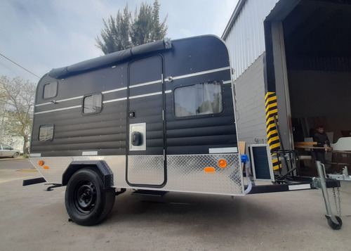 Imagen 7 de 25 de Casa Rodante Tipo Off Road Excelente Diseño Y A Toda Prueba!