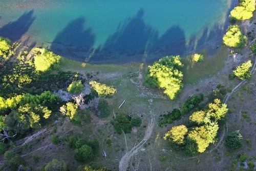 Imagen 13 de 20 de Orilla De Rio Futaleufu