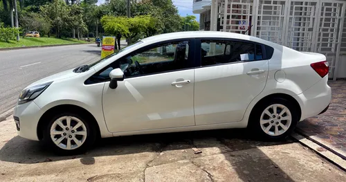 Kia Rio 1.2 4 p