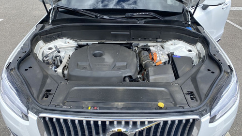 Imagen 24 de 25 de Volvo Xc90 T8 2.0 Hibrida Enchufable 2022
