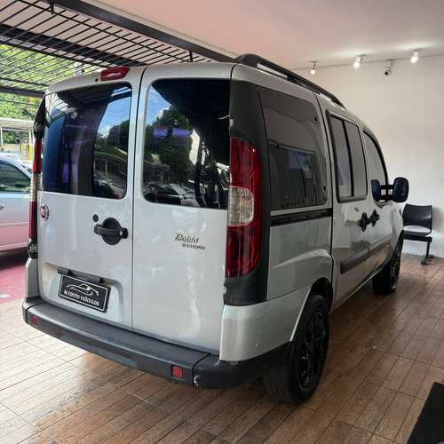 Fiat Doblo 1.8 16v Essence 7l Flex 5p