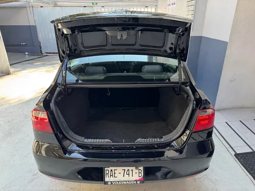 Volkswagen Gol Sedan 1.6 Trendline Mt
