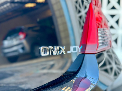 Chevrolet Onix 1.0 MPFI JOY 8V FLEX 4P MANUAL