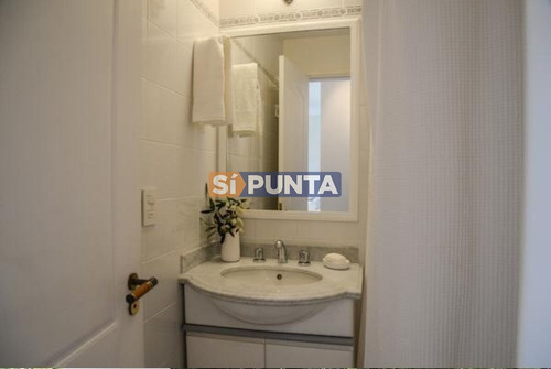 Imagen 4 de 27 de Punta Del Este Apartamento En Mansa Complejo Con Servicios