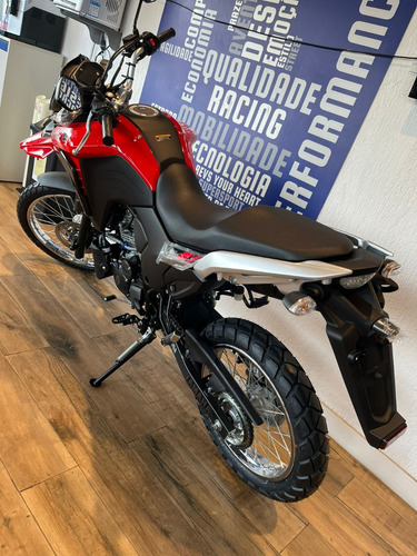 Yamaha Xtz Lander 250 2025 / Vend Erick