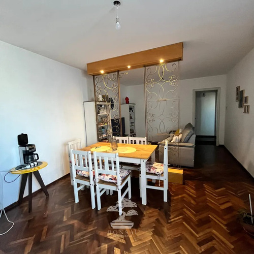 Venta Apartamento 2 Dormitorios Centro Montevideo V