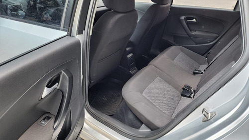 Volkswagen Polo 1.6 L4 Sound Mt