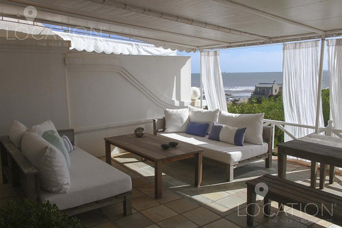 Alquiler / Venta Casa Cuatro Dormitorios, Faro Jose Ignacio