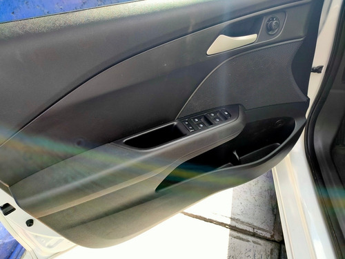 Imagen 11 de 15 de Chevrolet Cavalier 2019 1.5 Ls Transmisión Manual