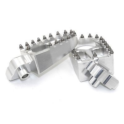 Imagen 3 de 6 de Las Estriberas Pie Clavijas Restos Reposapiés Ajuste Yamaha