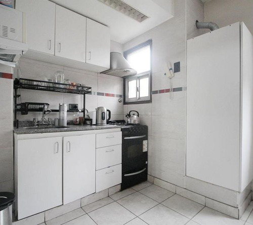 Imagen 6 de 12 de Venta - Departamento 3 Ambientes - Luminoso - Parque Avellaneda - Bajas Expensas