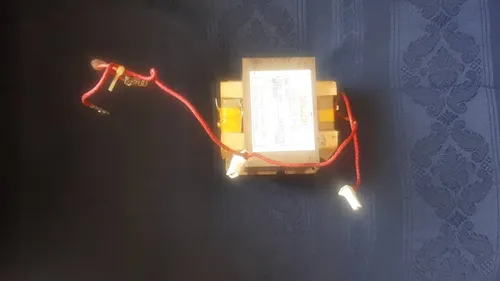 Transformador 120 V 60 Hz (Usado)