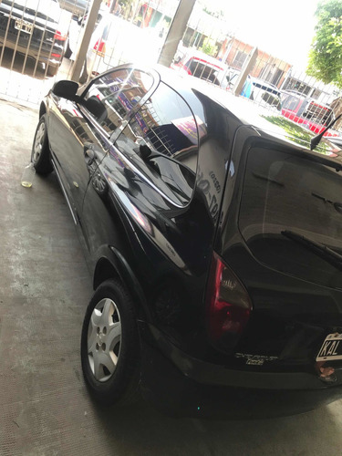 Chevrolet Celta 1.4 Ls+aa 2011 C/gnc 3ptas