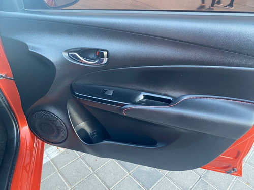 Imagen 10 de 14 de Toyota Yaris S 2019