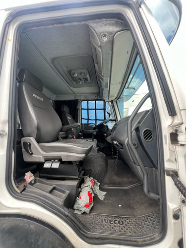 Iveco Tector 240e30sid 2022 - Cargo 2422 / Vm 260 / Vm 270