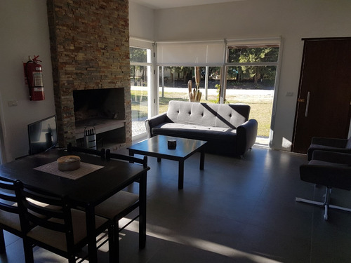 Imagen 3 de 9 de Casa En Venta En Puerto Conchillas