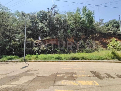 Venta Terreno Con Escritura De 600 M2 Con Servicios A Pie De Calle