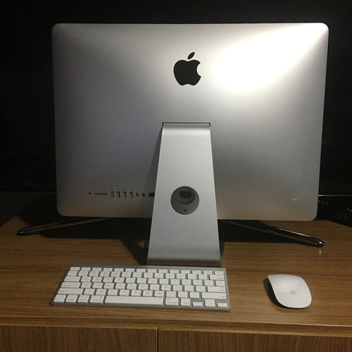 iMac 21.5-inch Late 2013 2,7ghz I5 8gb Intel Iris Pro 1536