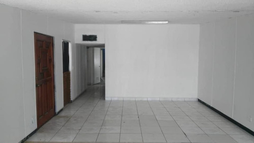 Imagen 6 de 13 de Casa En Venta Fracc. Residencias
