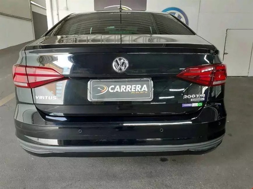 Imagem 4 de 12 de Volkswagen Virtus 2018 1.0 Comfortline 200 Tsi Aut. 4p