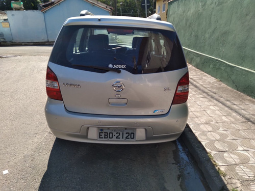 Imagem 6 de 7 de Nissan