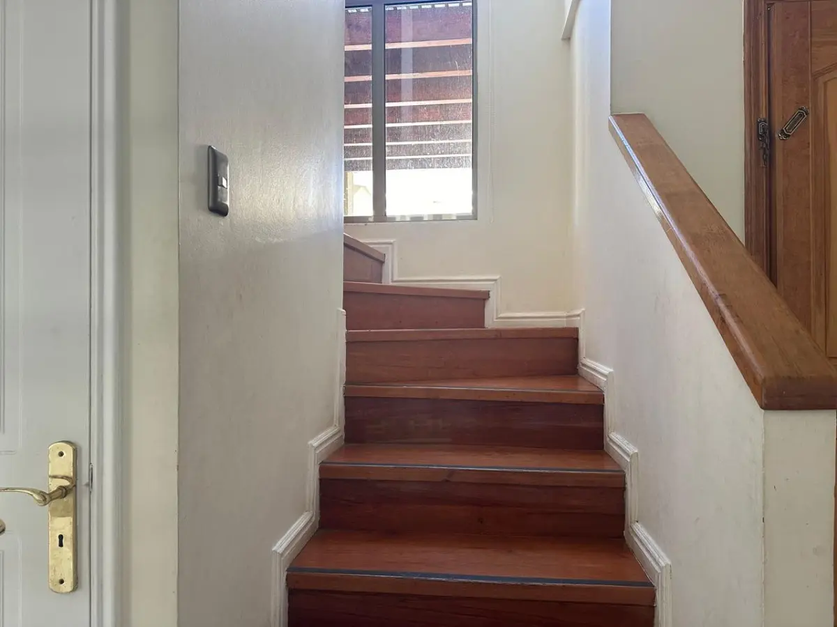 Imagen 3 de 29 de Se Vende Amplia Casa Sector Las Tortolas Reñaca