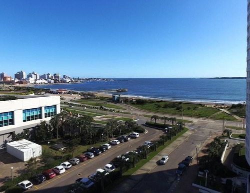 Apartamento En Venta De 1 Dormitorio En Playa Mansa