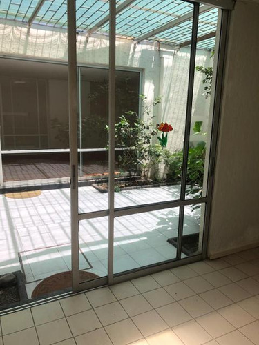 Casa Av. Cristóbal Colón/sta. Magdalena Sofía