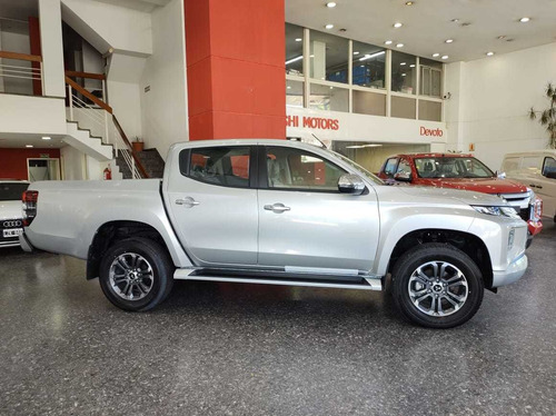 Mitsubishi L200 2.4 Did 4x4 Full Automatica