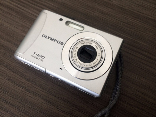 Maquina Fotográfica (defeito) Fujifilm E Olympus - 5 Und