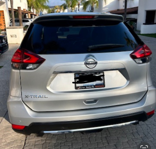 Nissan X-Trail 2.5 Advance 3 Row Cvt