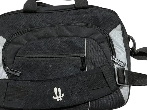 comprar Maletín Totto Para Computadora Hasta 15 Pulgadas Con Correa