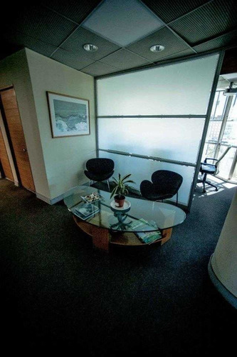 Oficina 121 M2 En Av. Del Valle, Ciudad Empresarial