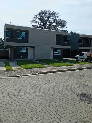 Townhouse En Venta . An