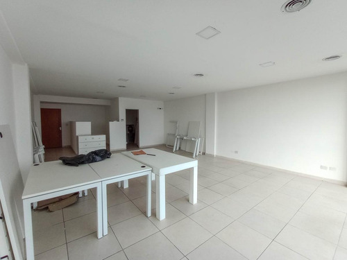 Imagen 16 de 23 de Oficinas Premium De 70 - M2 En Florida Oeste, Próximo A Panamericana - Cercana A Capital