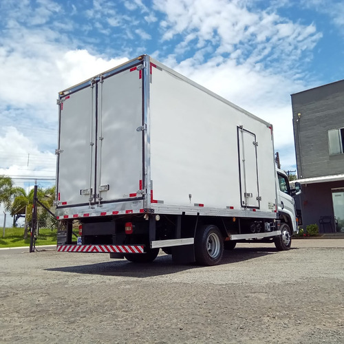 Vw 11-180 22/23 3/4 4x2 Baú Refrigerado