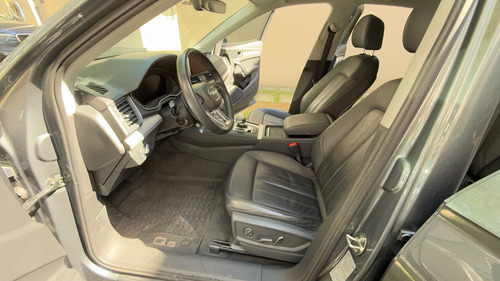 Audi Q5 2.0 L T Dynamic Dsg