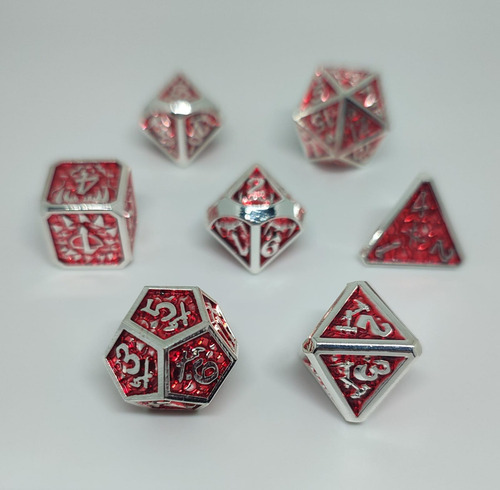 Set Dados De Metal X 7 Rol - #5 Rojo Con Bordes Y Numeros Plateados Y Armas