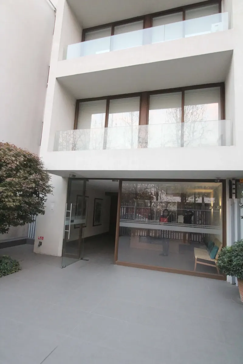 Imagen 2 de 25 de Departamento En Venta En Lo Barnechea