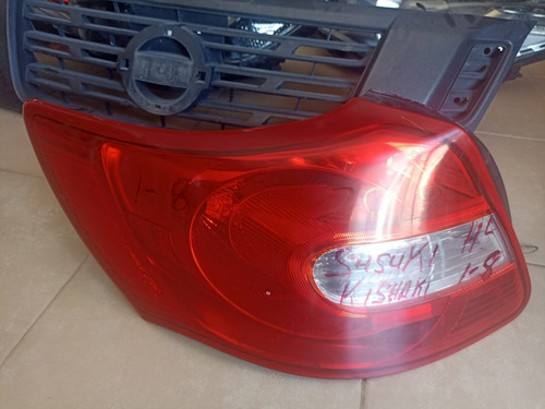 Calavera Izquierda Suzuki Kizashi Gls 2010-2016 Original.