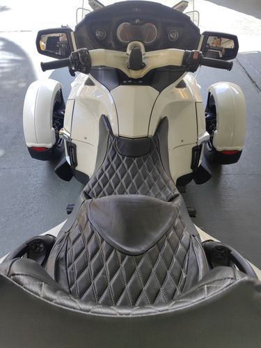 Can Am Spyder