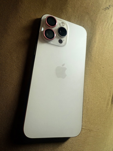Apple iPhone 15 Pro Max (256 Gb) - Titanio Blanco (Usado)