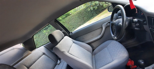 Volkswagen Gol 1.6 Plus Mi 1999