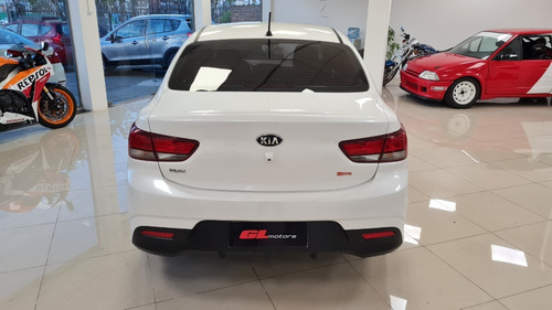 Kia Rio Ex